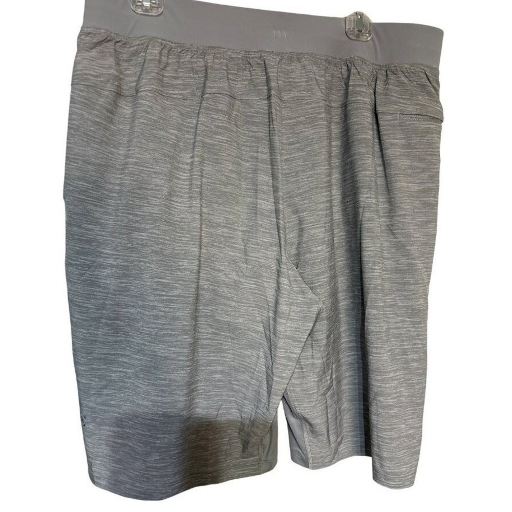 Lululemon Mens XL Gray Heather Shorts With Drawstring Waist & Side Pockets